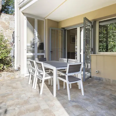 Apartman Pindemonte Garden By Mmega